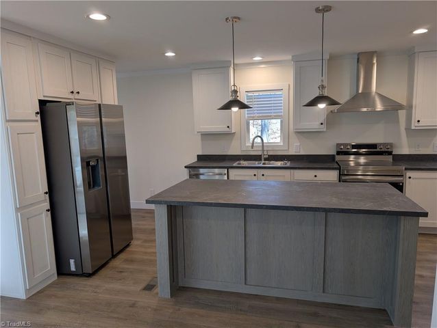 160 Tabernacle Church Road, Trinity, NC 27370