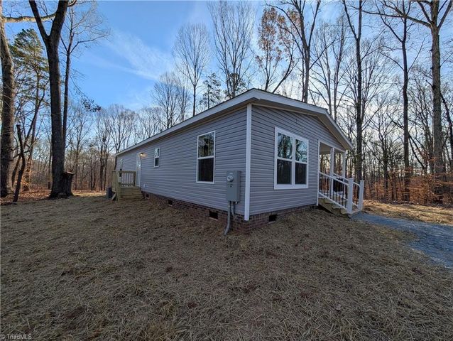 160 Tabernacle Church Road, Trinity, NC 27370