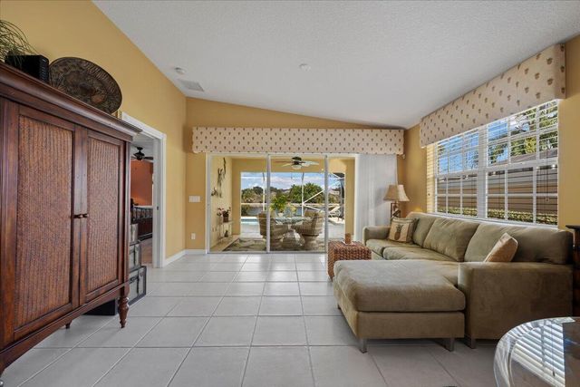 3107 Verdmont Lane, Wellington, FL 33414