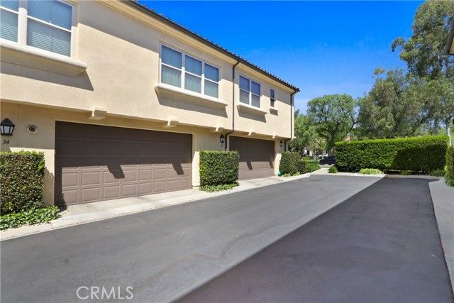 34 Talisman, Irvine, CA 92620