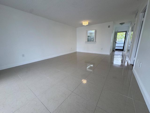 3849 NE 169TH 204, North Miami Beach, FL 33160