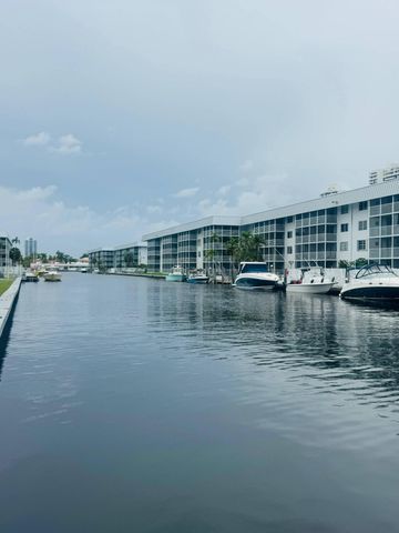 3849 NE 169TH 204, North Miami Beach, FL 33160