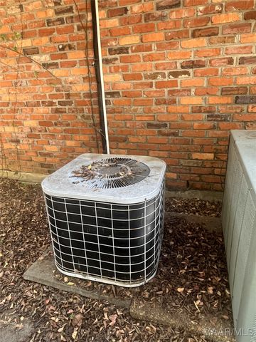 3600 Hunting Creek Road, Montgomery, AL 36116