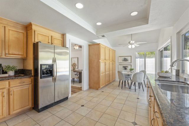 4508 Calle De Vida, San Diego, CA 92124