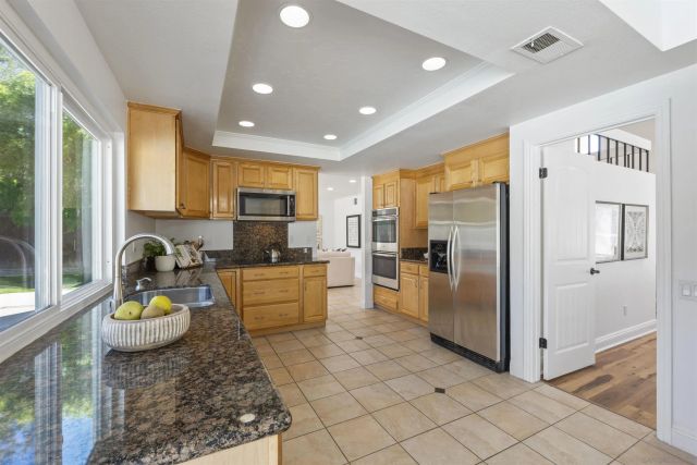 4508 Calle De Vida, San Diego, CA 92124