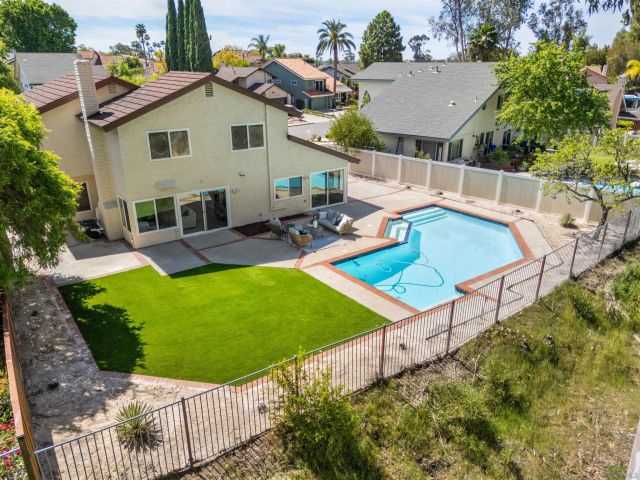 4508 Calle De Vida, San Diego, CA 92124
