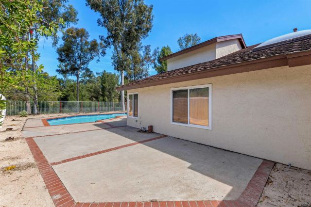 4508 Calle De Vida, San Diego, CA 92124