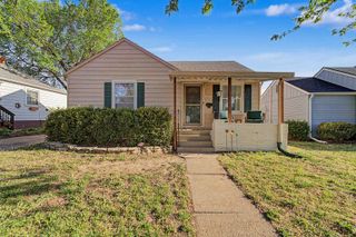 525 Fairview St, Salina, KS 67401