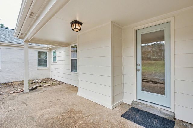 7953 WOODFORD LN, Germantown, TN 38138