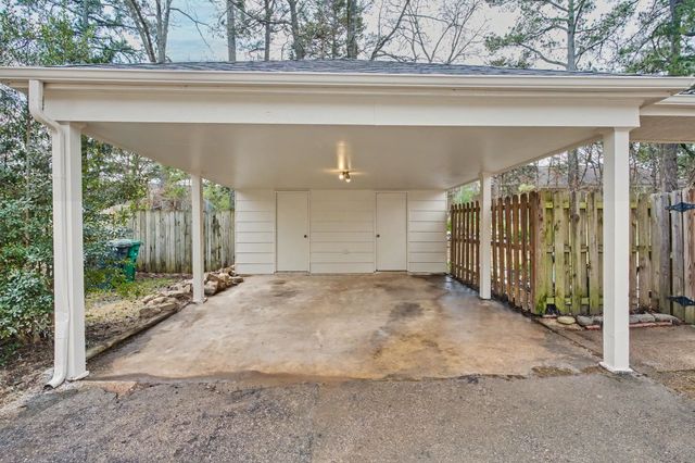 7953 WOODFORD LN, Germantown, TN 38138