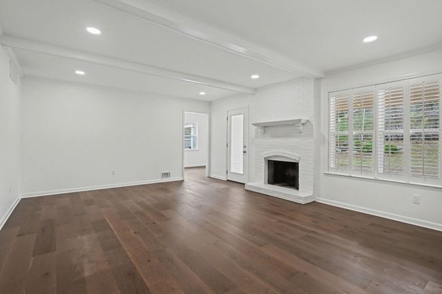 7953 WOODFORD LN, Germantown, TN 38138