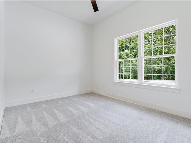 7 Dunwich Lane, Bella Vista, AR 72714