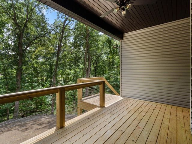 7 Dunwich Lane, Bella Vista, AR 72714