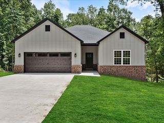 7 Dunwich Lane, Bella Vista, AR 72714