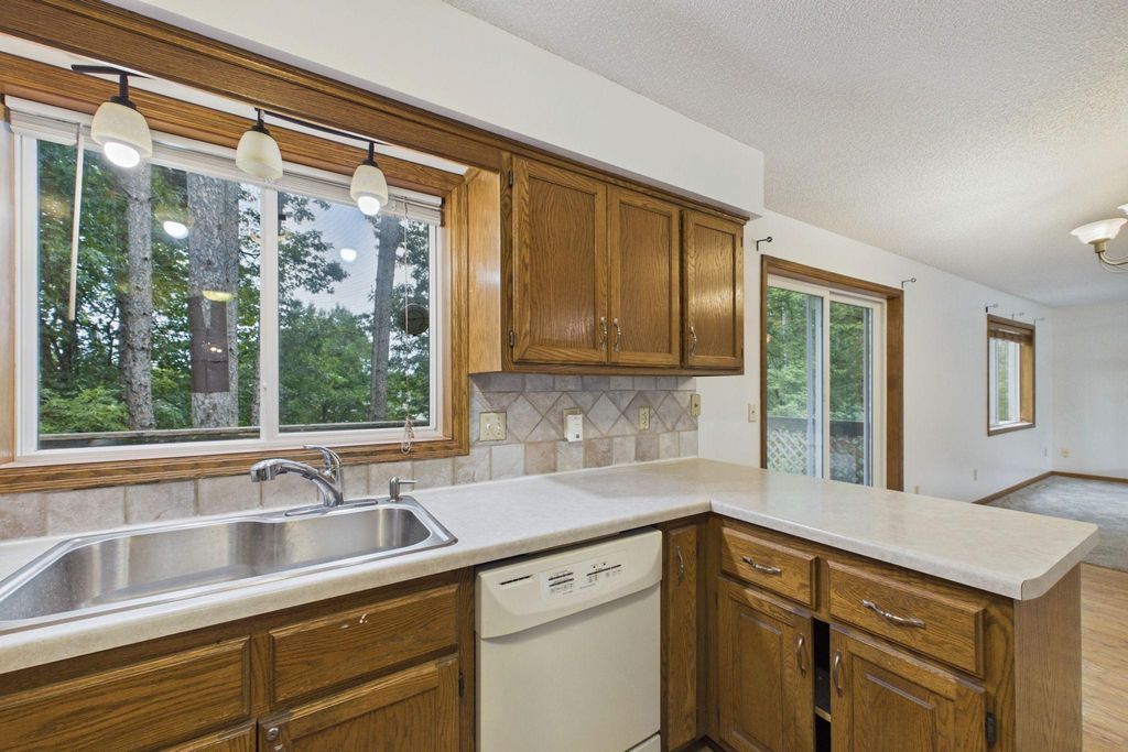 7018 43rd Street N, Oakdale, MN 55128 — photo 5