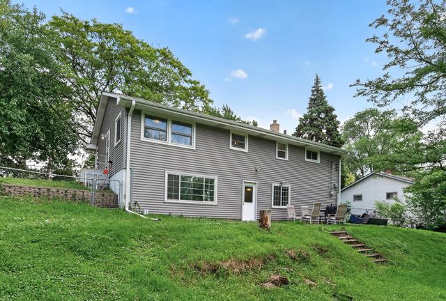 1791 Atlantic Street, Maplewood, MN 55109