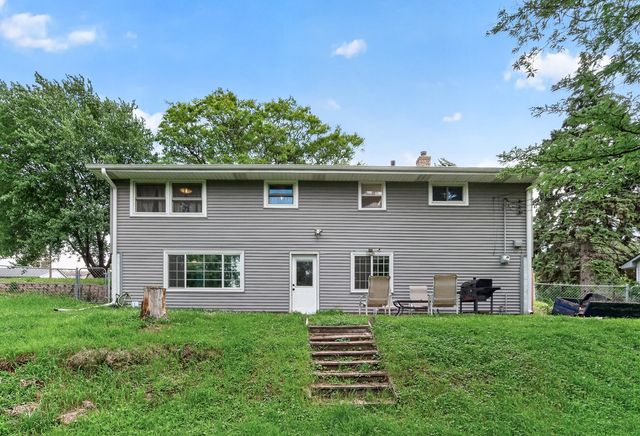 1791 Atlantic Street, Maplewood, MN 55109