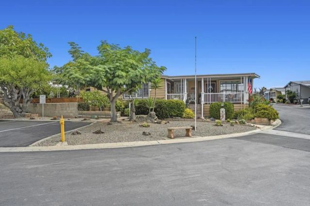 650 S Rancho Santa Fe 138, San Marcos, CA 92078