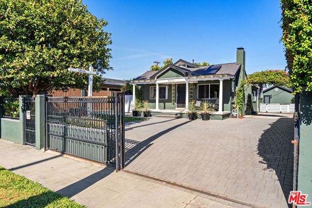 4610 3rd Avenue, Los Angeles, CA 90043