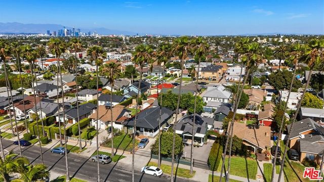 4610 3rd Avenue, Los Angeles, CA 90043