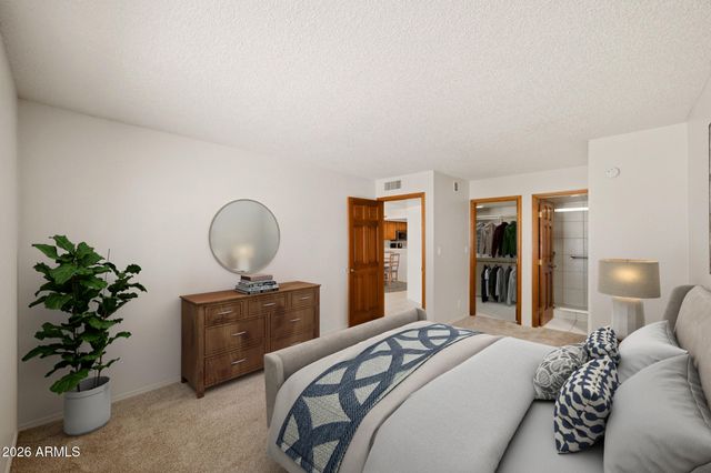 2201 W UNION HILLS Drive 123, Phoenix, AZ 85027