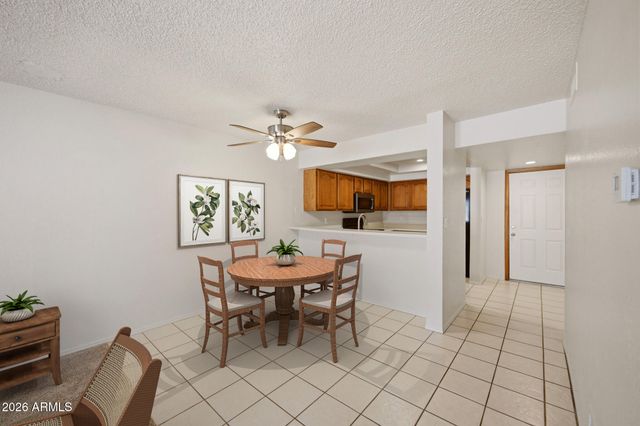 2201 W UNION HILLS Drive 123, Phoenix, AZ 85027