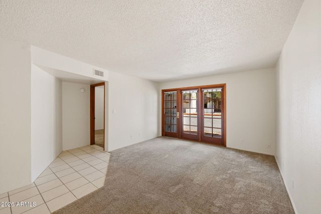 2201 W UNION HILLS Drive 123, Phoenix, AZ 85027