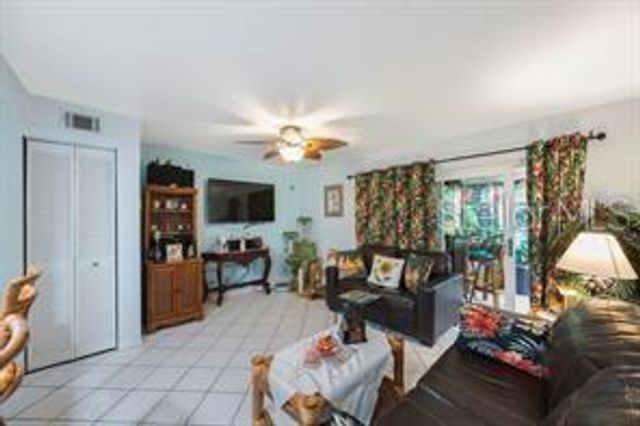 3595 41ST LANE S H, St Petersburg, FL 33711