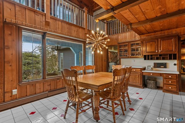 250 Tanglewood Road, Stratford, CT 06614