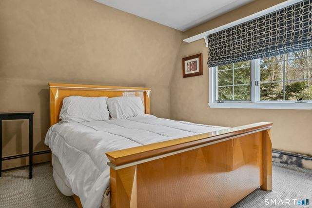 250 Tanglewood Road, Stratford, CT 06614