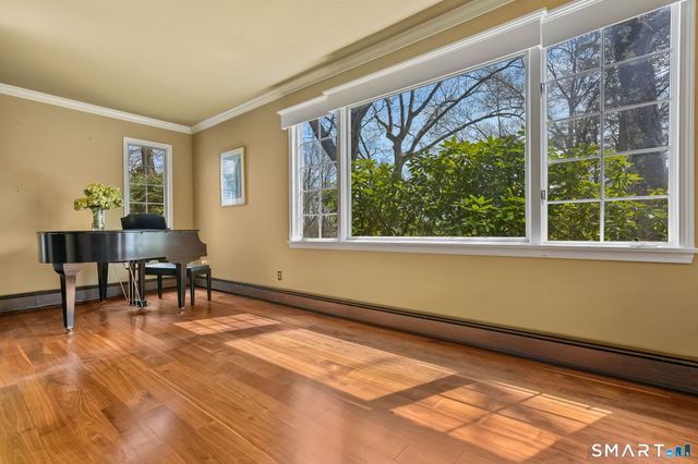 250 Tanglewood Road, Stratford, CT 06614