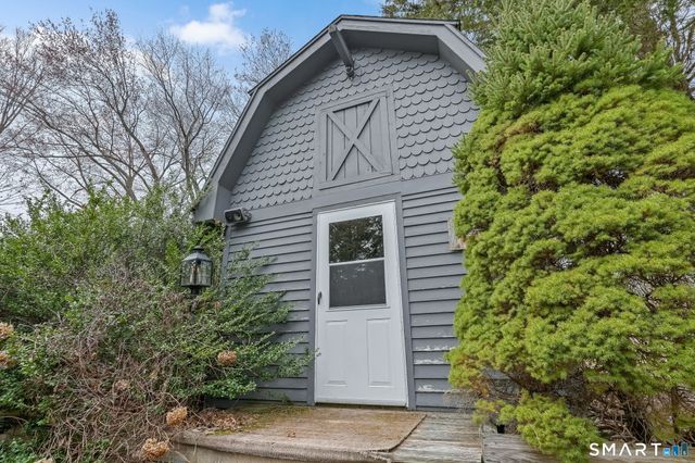 250 Tanglewood Road, Stratford, CT 06614