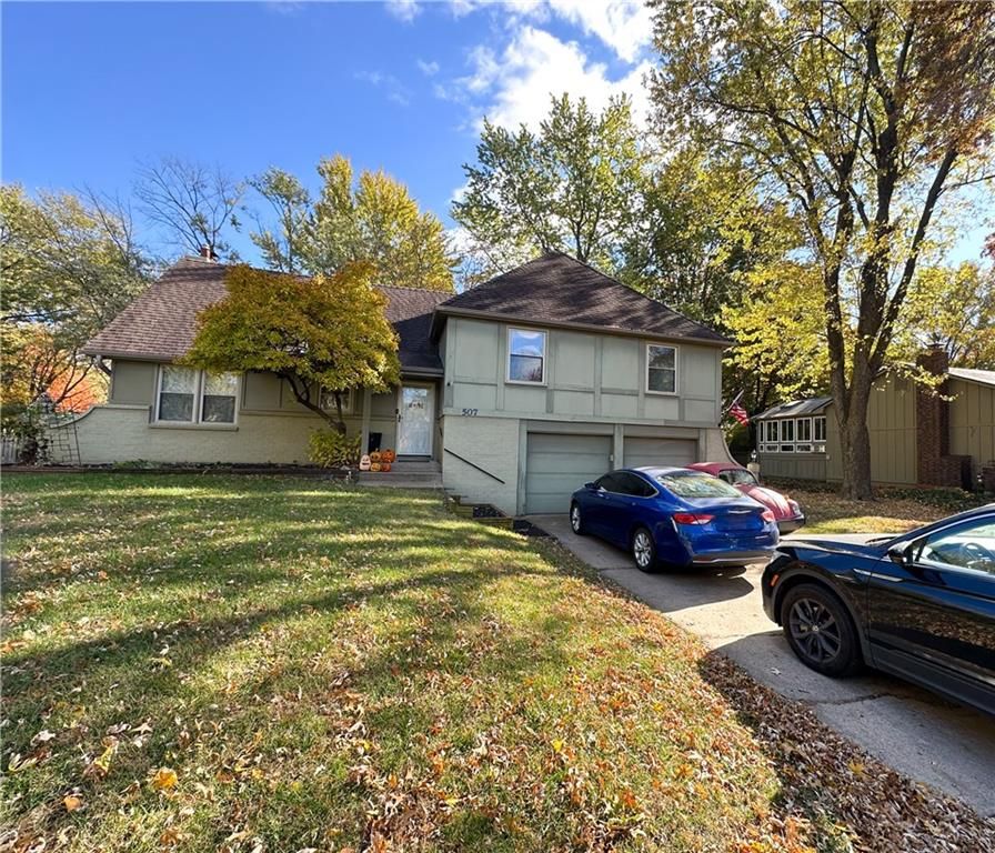 507 S Washington Street, Raymore, MO 64083