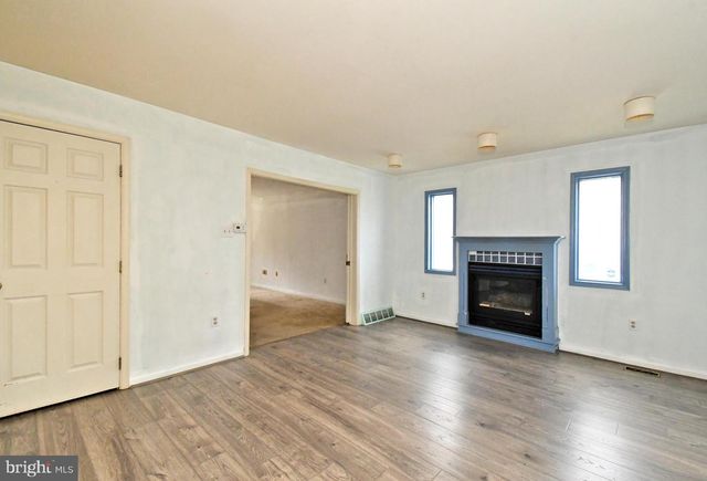 9332 TULIP ST, Philadelphia, PA 19114
