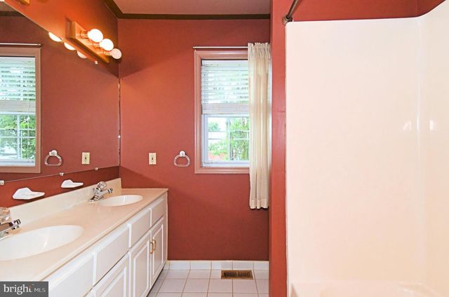 9332 TULIP ST, Philadelphia, PA 19114