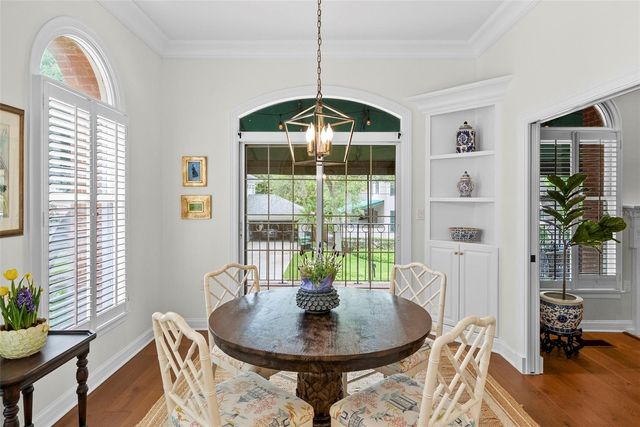 5121 S NICHOL STREET, Tampa, FL 33611