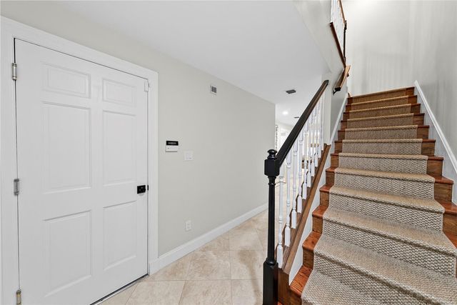 5121 S NICHOL STREET, Tampa, FL 33611