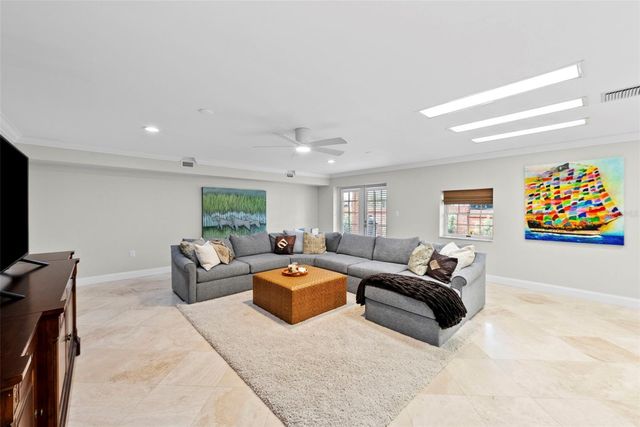 5121 S NICHOL STREET, Tampa, FL 33611
