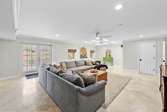 5121 S NICHOL STREET, Tampa, FL 33611
