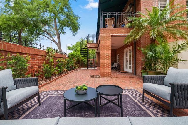 5121 S NICHOL STREET, Tampa, FL 33611