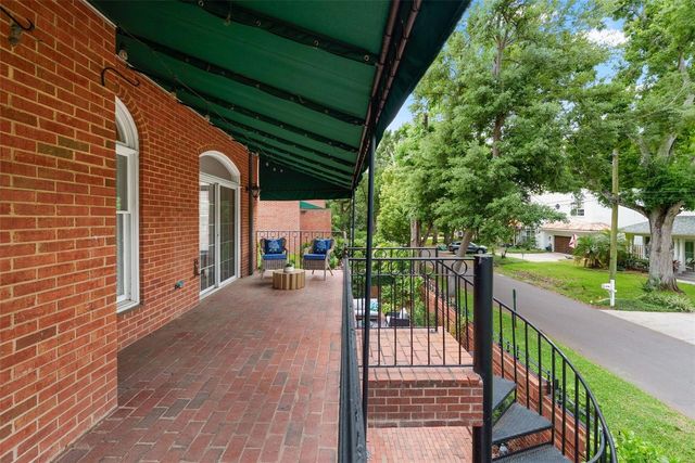 5121 S NICHOL STREET, Tampa, FL 33611