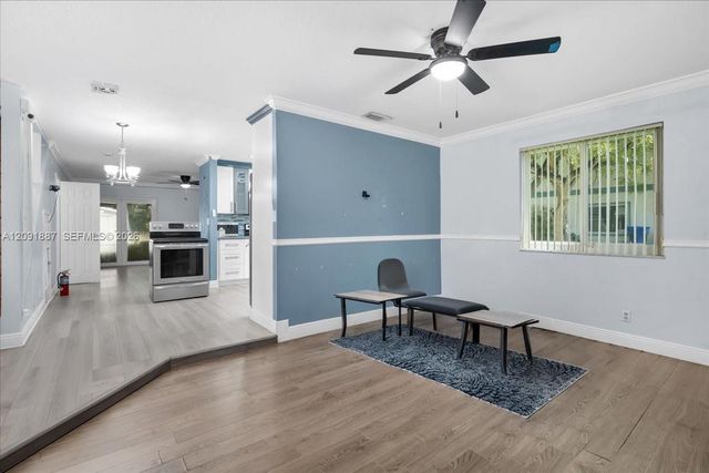 7911 SW 7th Place, North Lauderdale, FL 33068