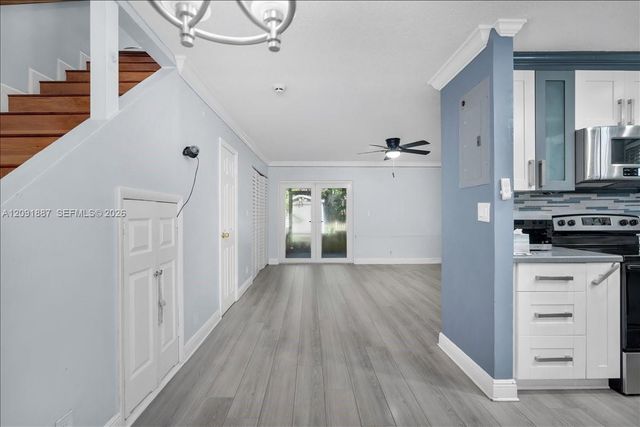 7911 SW 7th Place, North Lauderdale, FL 33068