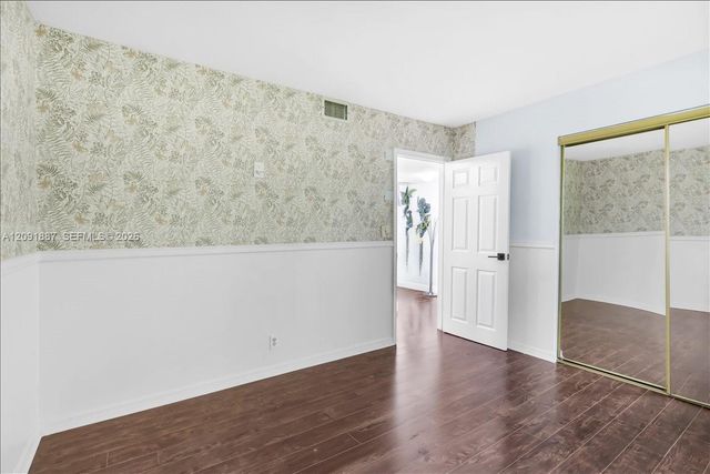 7911 SW 7th Place, North Lauderdale, FL 33068