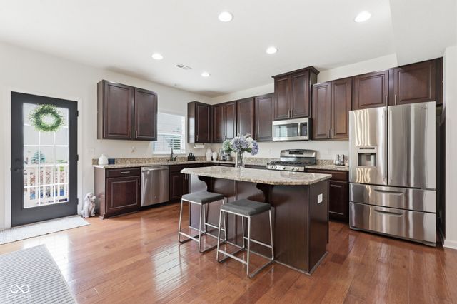 13083 Saxony Boulevard 1B, Fishers, IN 46037