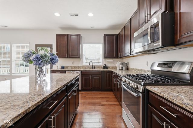13083 Saxony Boulevard 1B, Fishers, IN 46037