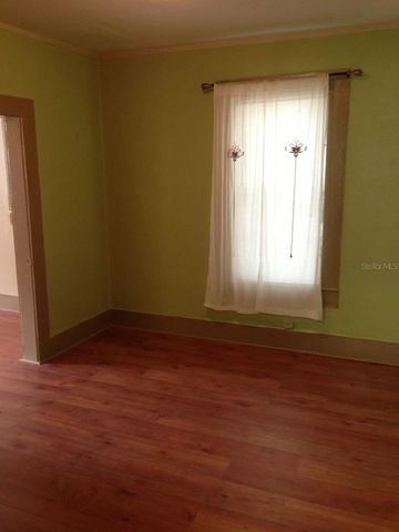 110 W 13TH STREET, Sanford, FL 32771