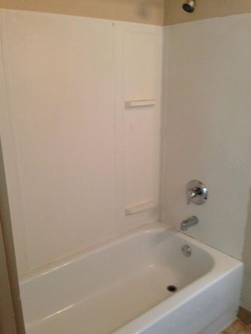 110 W 13TH STREET, Sanford, FL 32771