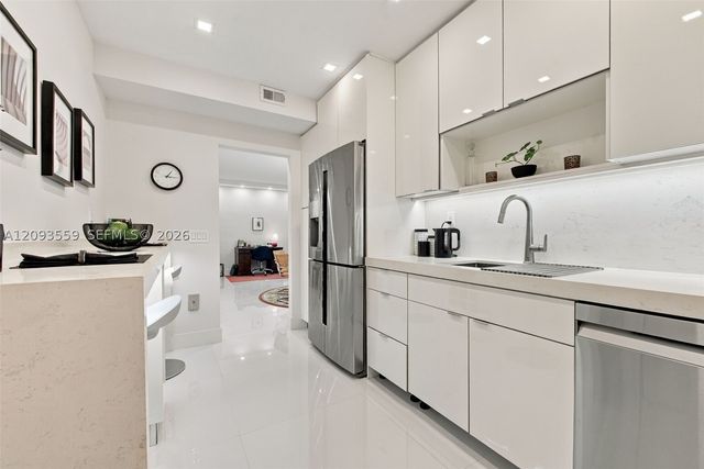 10185 Collins Ave 506, Bal Harbour, FL 33154