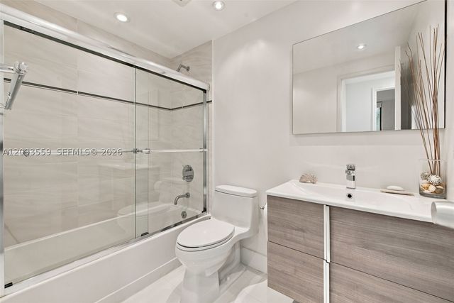 10185 Collins Ave 506, Bal Harbour, FL 33154